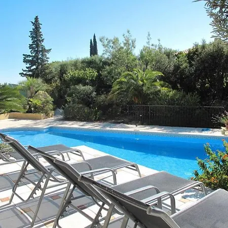 Будинок відпочинку Agay Sleeps 8 Pool Air Con Wifi Сен-Рафаель