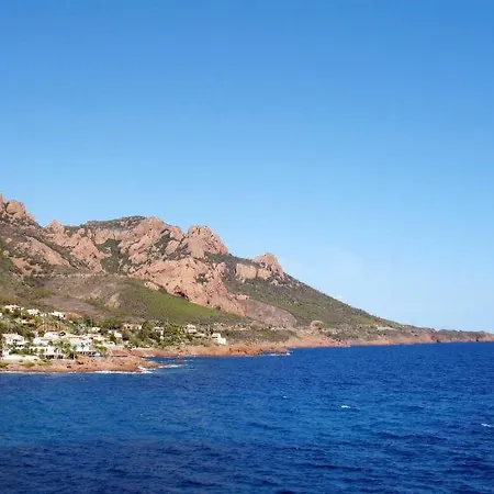 Agay Sleeps 8 Pool Air Con Wifi Saint-Raphael (Var)